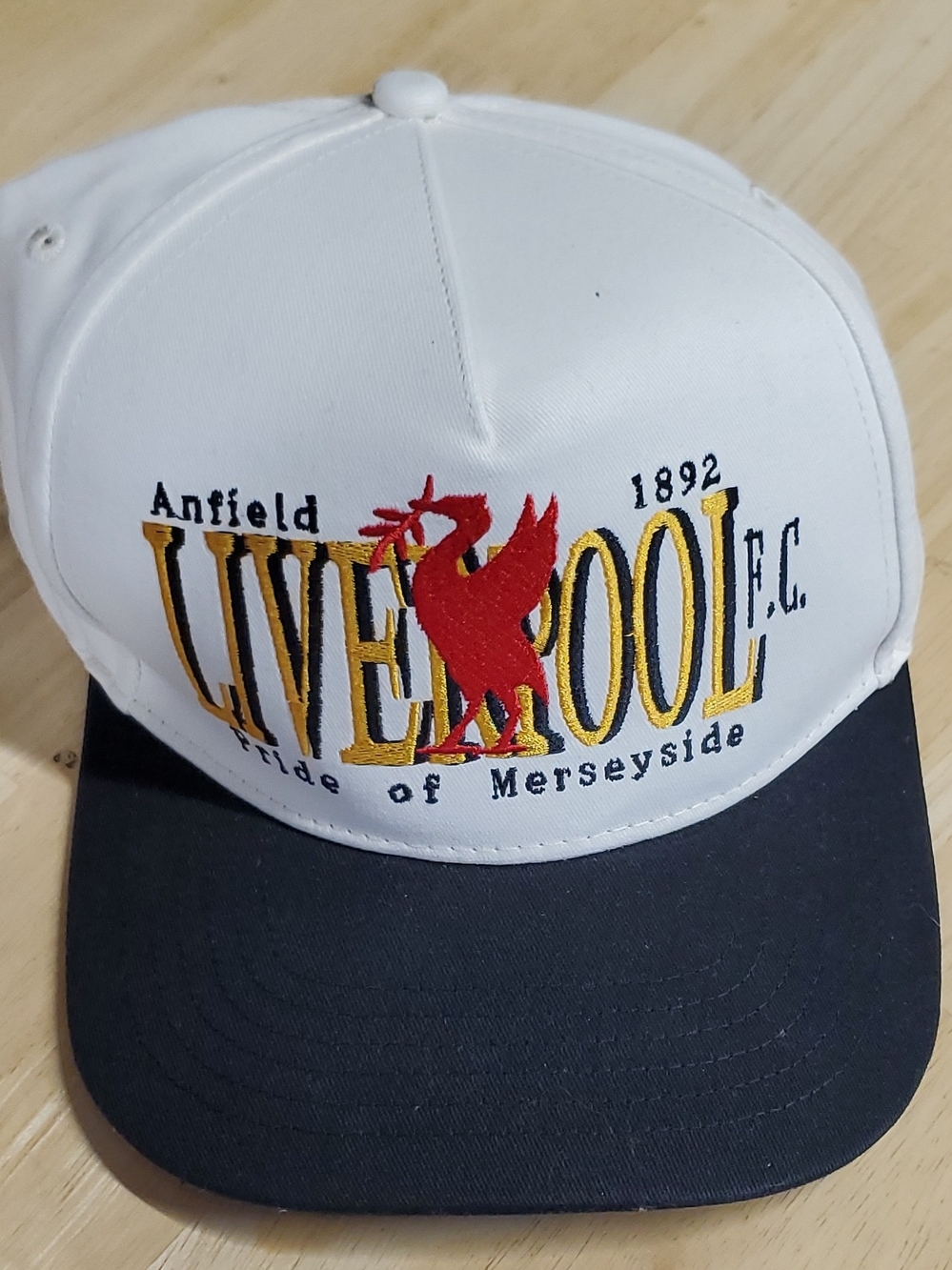 Liverpool F.C. White & Black Embroidered Cap with Red Crest
